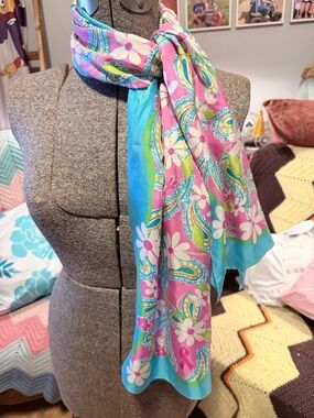 Lilly Pulitzer Women’s Floral Paisley Lightweight Scarf - Pink & Turquoise